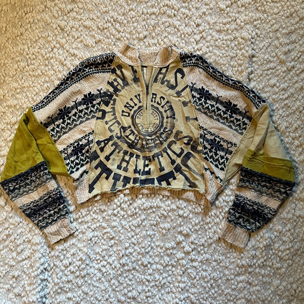 Mixed Fabric Cropped Sweater